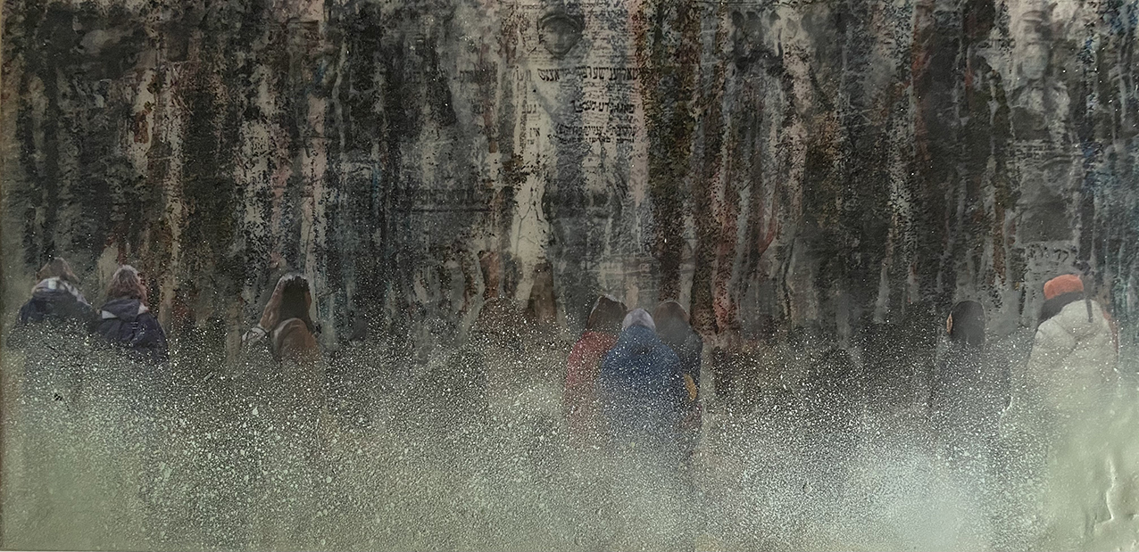 PORTEURS DE MEMOIRE. PLEXIGLASS. 2020-2021